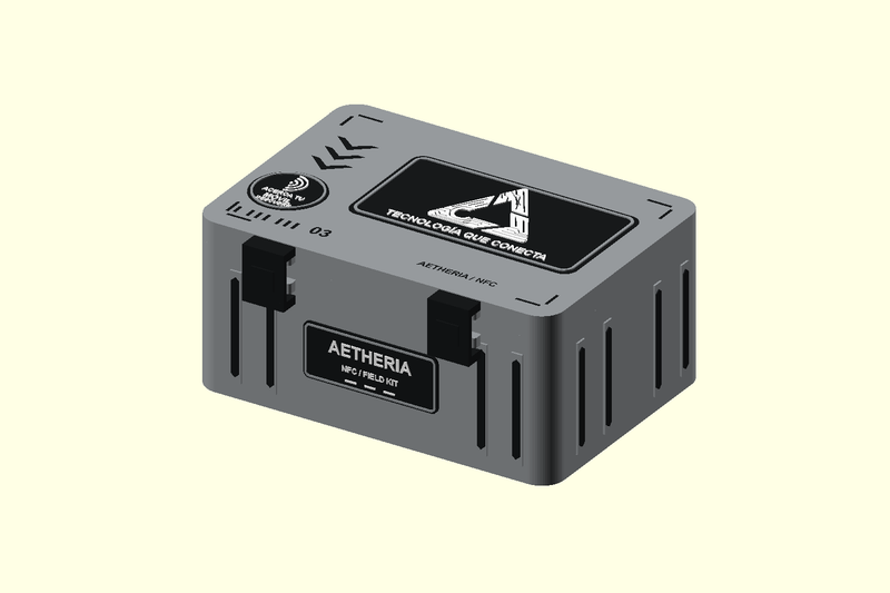 Caja Aetheria gris con detalles negros, vista frontal